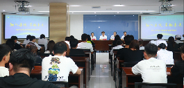 以中医特色为翼 育医学人才新苗